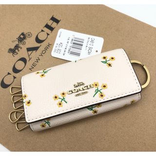 コーチ(COACH)の【COACH☆新品】6 リング キー ケース ウィズ フローラル☆ホワイト☆(キーケース)