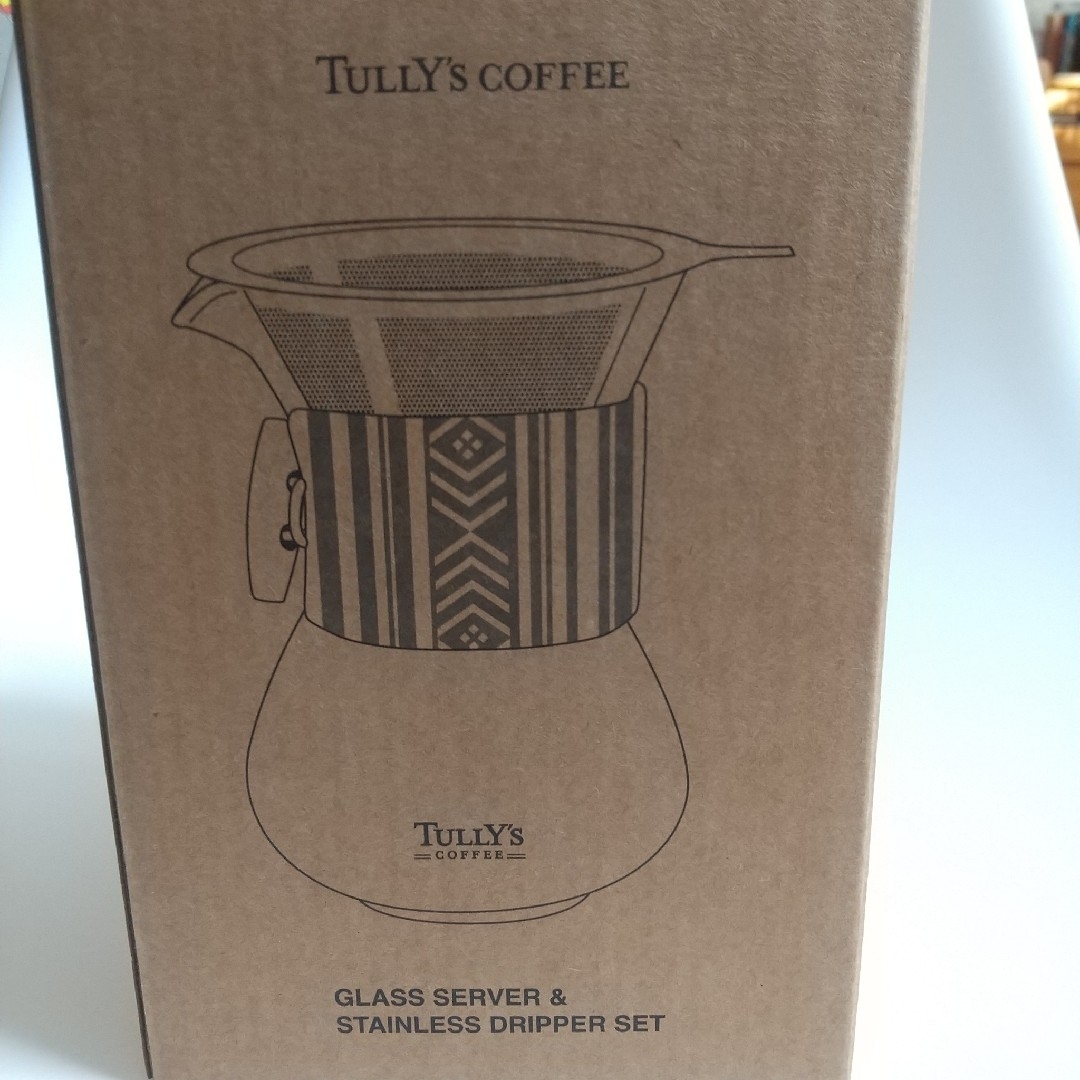 TULLY'S COFFEE(タリーズコーヒー)のタリーズ　耐熱ガラスサーバー　ステンレス製ドリッパー　民族柄スリーブ2024福袋 インテリア/住まい/日用品のキッチン/食器(調理道具/製菓道具)の商品写真