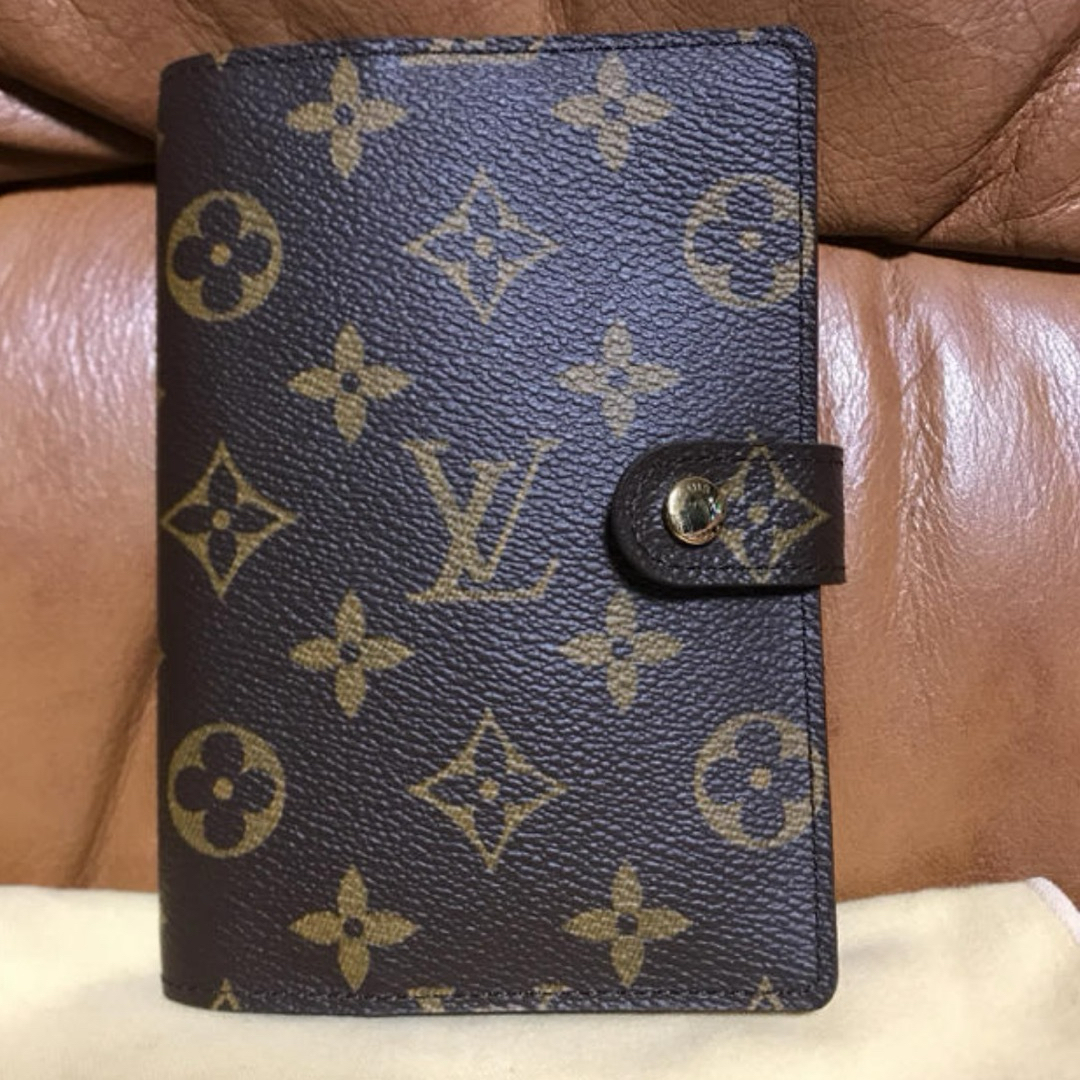 LOUIS VUITTON(ルイヴィトン)のルイヴィトン　手帳カバー　PM  新品未使用 レディースのファッション小物(その他)の商品写真