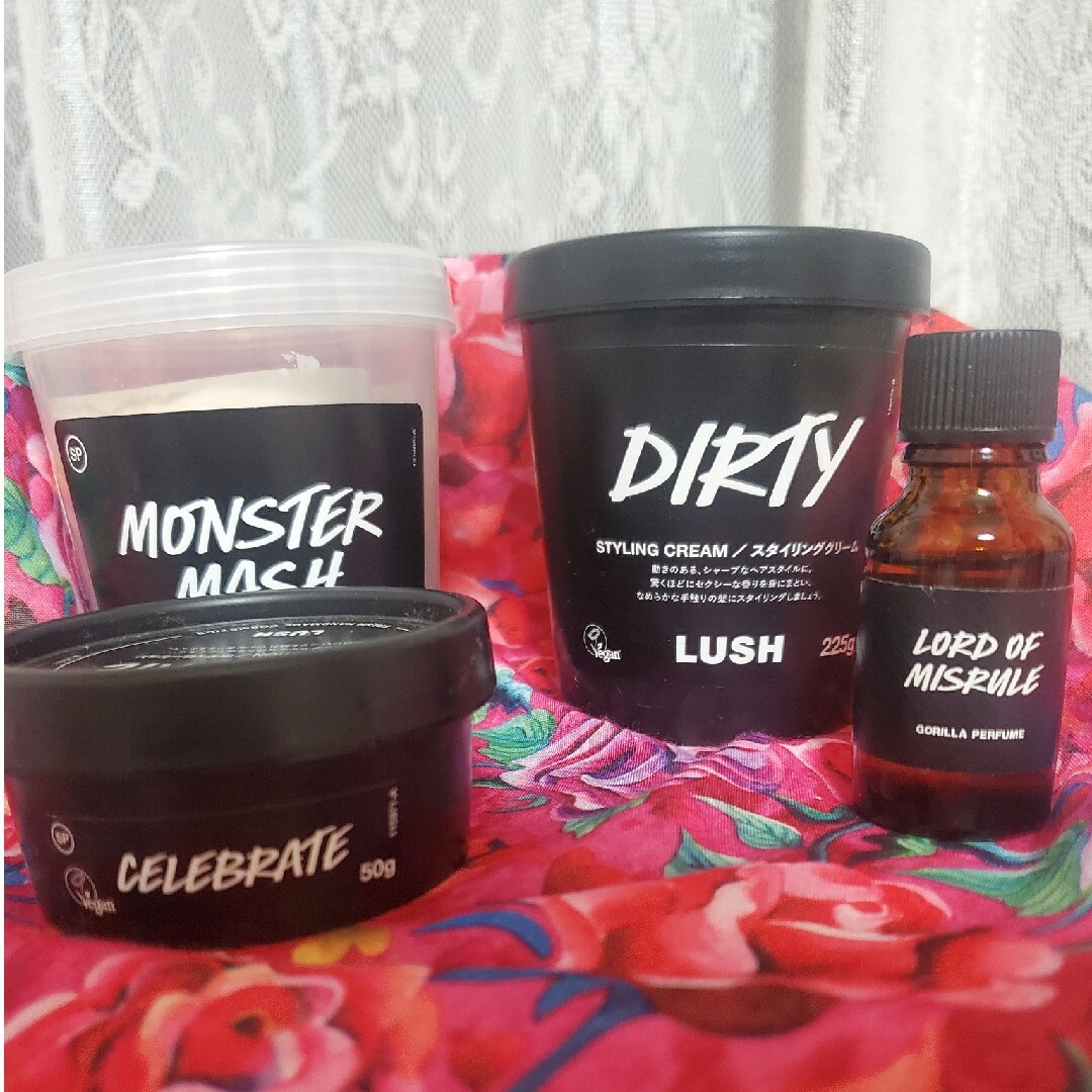 LUSH(ラッシュ)のLUSHセット✨ コスメ/美容のコスメ/美容 その他(その他)の商品写真