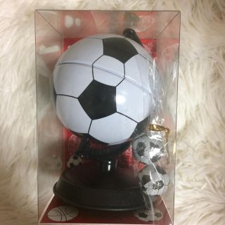 サッカーボール 貯金箱 チョコ付き 新品未開封 ラッピング済みの サッカーボール 貯金箱 チョコ付き 新品未開封 ラッピング済みの