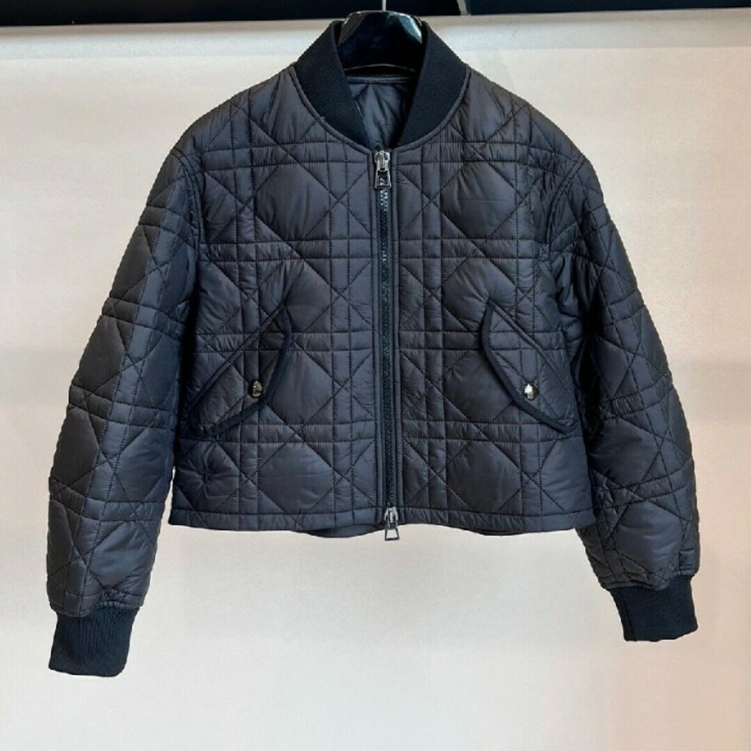 キルティングジャケット　Dior同デザイン　新品未使用 レディースのジャケット/アウター(ブルゾン)の商品写真