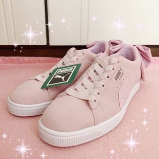 プーマ(PUMA)の☆PUMAプーマ☆後ろリボン付き☆スエードスニーカー☆新品ピンク(スニーカー)