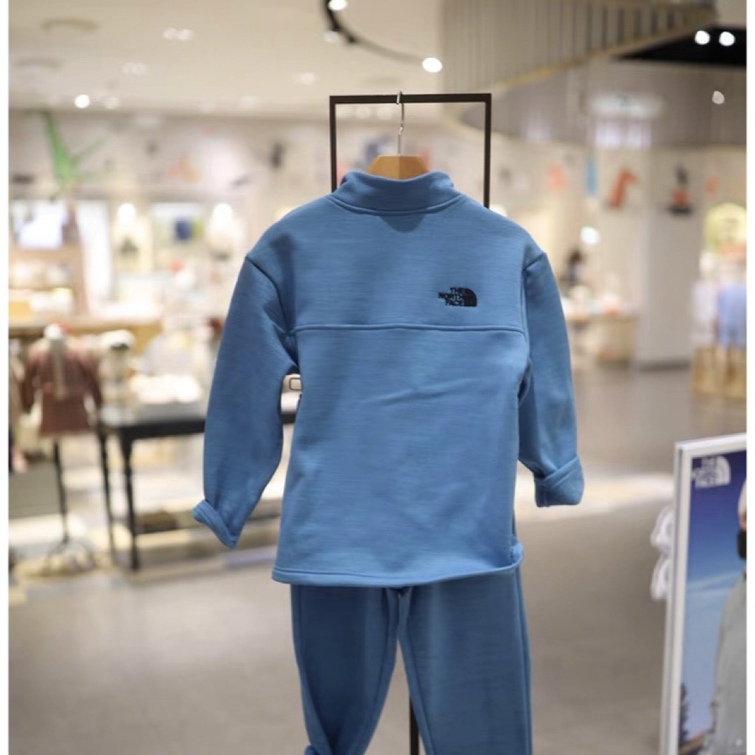 THE NORTH FACE  ノースフェイス 上下セット 140cm キッズ/ベビー/マタニティのキッズ服男の子用(90cm~)(Tシャツ/カットソー)の商品写真