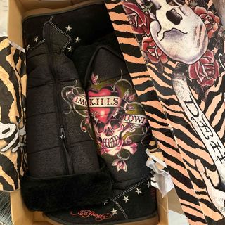 エドハーディー(Ed Hardy)のEd hardy ラブキル ムートンブーツ(ブーツ)