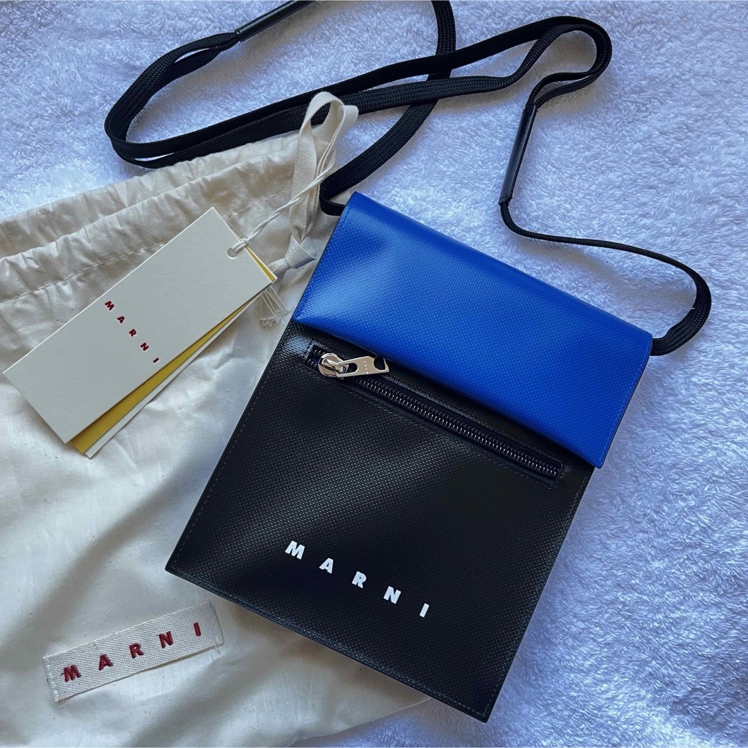 Marni(マルニ)の新品未使用 MARNI マルニ ショルダー PVC  トライベッカ メンズのバッグ(ボディーバッグ)の商品写真