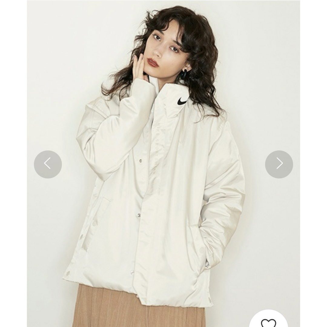 NIKE(ナイキ)の【NIKE meets emmi】 AS W NSW SYN JKT TREND レディースのジャケット/アウター(ブルゾン)の商品写真