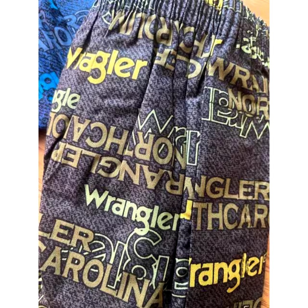 Wrangler(ラングラー)のLLサイズ！2枚組ブランド品wrangler渋い！前開きありトランクス メンズのアンダーウェア(トランクス)の商品写真