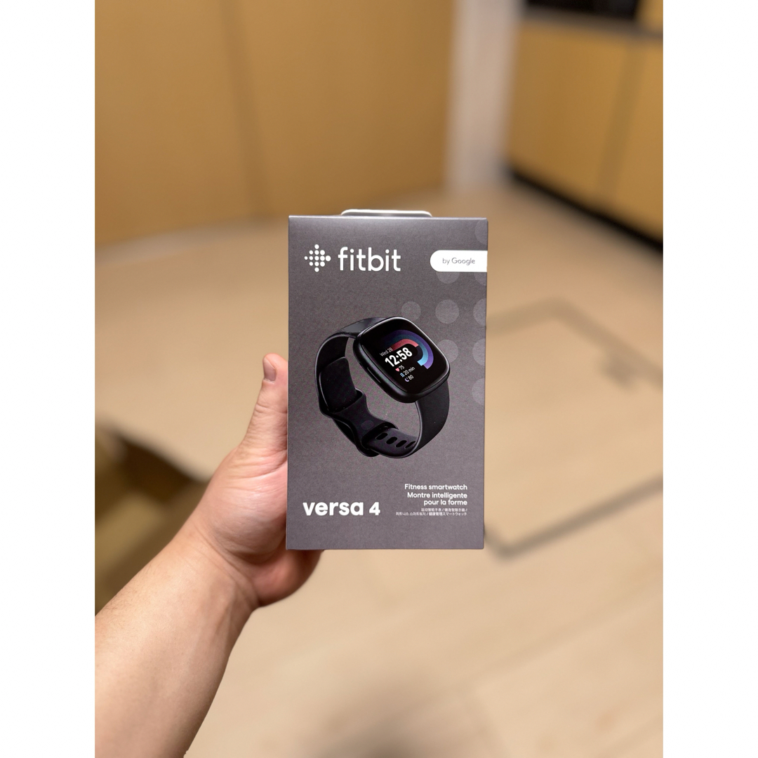 クリアランス売筋品 Fitbit VERSA 4 スマートウォッチ BLACK/GRAPHITE