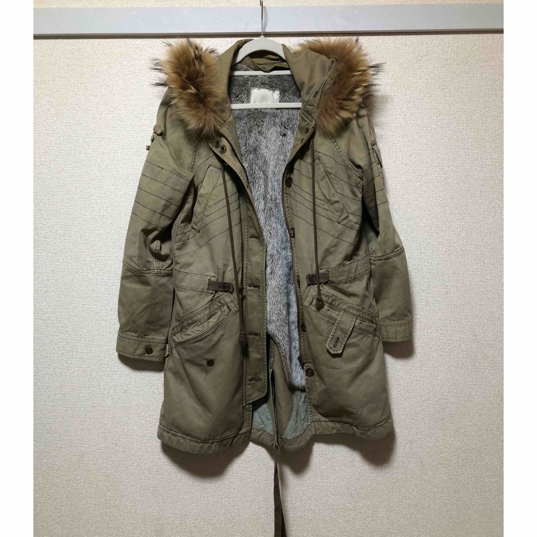 LE CIEL BLEU(ルシェルブルー)のLE CIEL BLEU モッズコートルシェルブルーSLY カーキ moussy レディースのジャケット/アウター(モッズコート)の商品写真