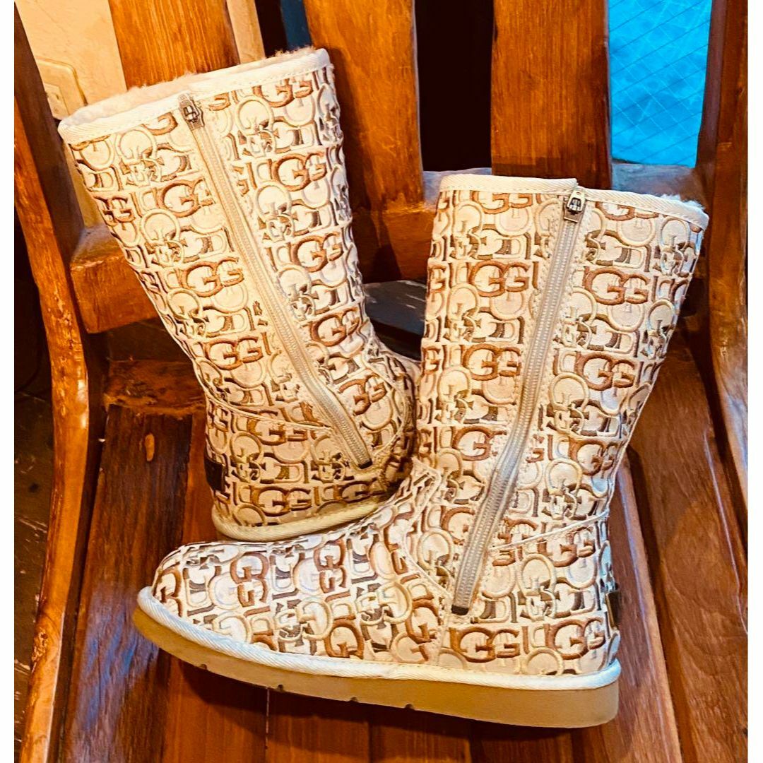 UGG アグ ブーツ  刺繍   サンダル  厚底  24cm