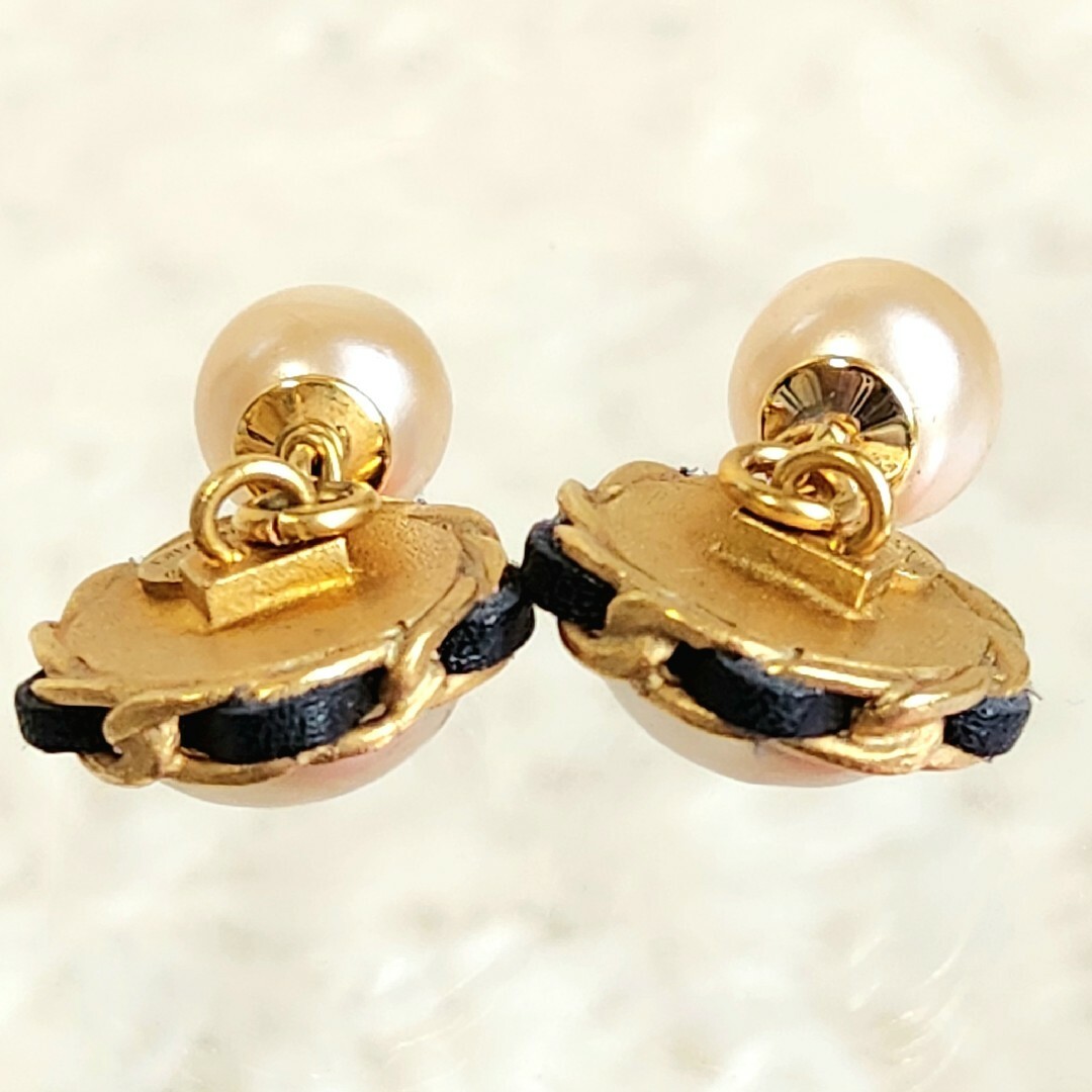 CHANEL - CHANEL シャネル 94Pカフリンクス カフスボタン パール CHANEL - CHANEL シャネル 94Pカフリンクス カフスボタン パール