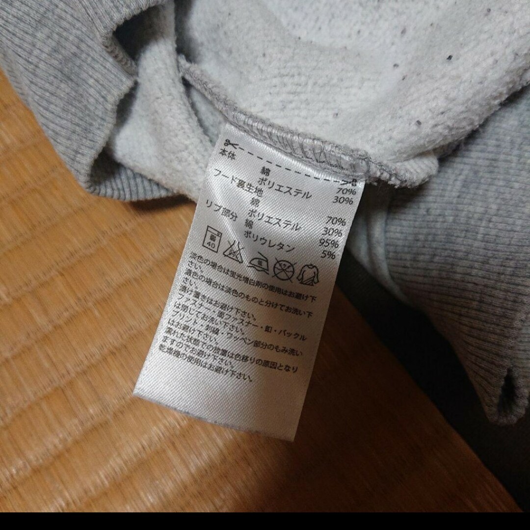 adidas(アディダス)のadidas パーカー キッズ 120サイズ キッズ/ベビー/マタニティのキッズ服男の子用(90cm~)(Tシャツ/カットソー)の商品写真