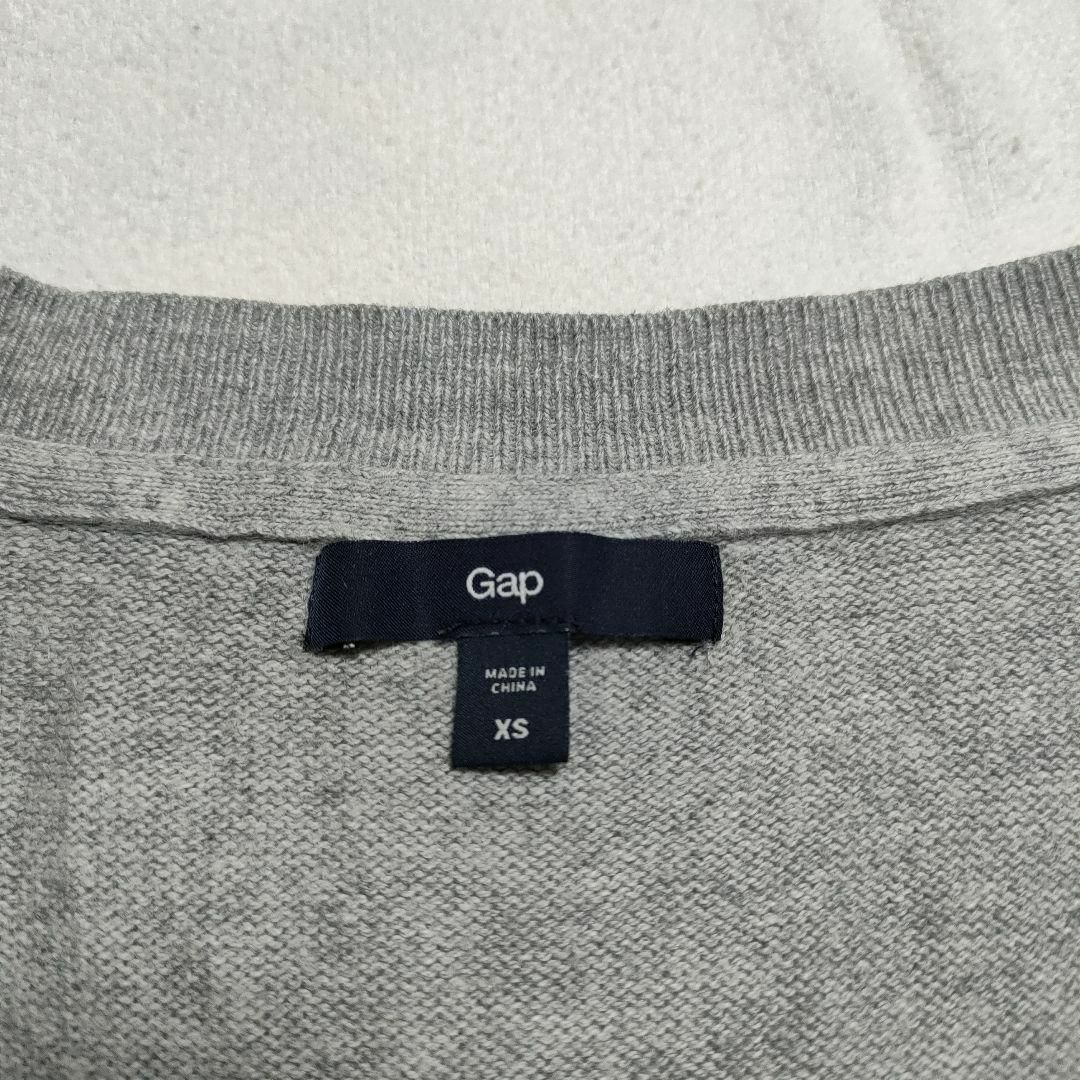 GAP(ギャップ)のGAP ギャップ　Vネックセーター レディースのトップス(ニット/セーター)の商品写真