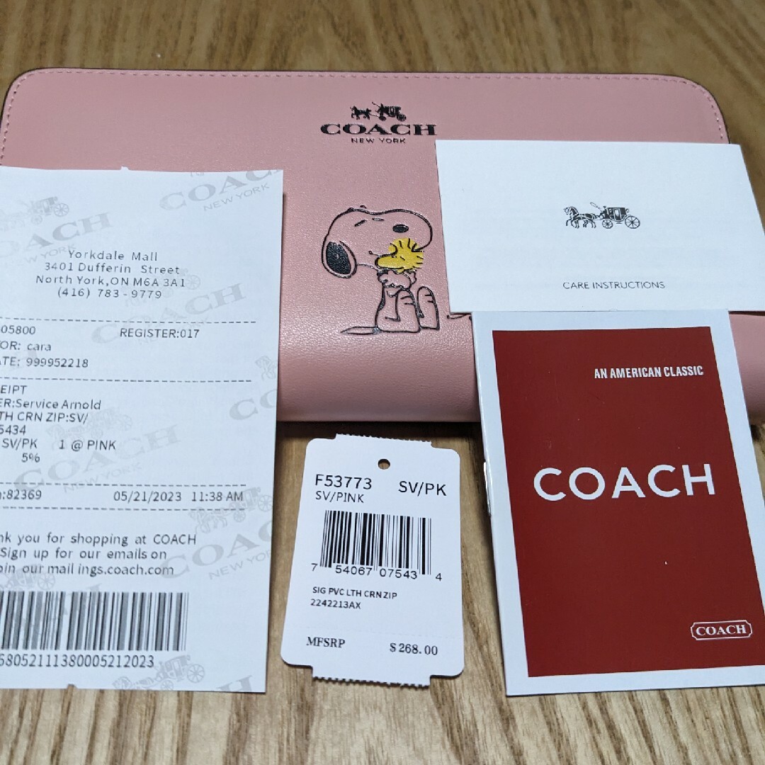 COACH(コーチ)のCOACH 長財布　ラウンドファスナースヌーピーピンク レディースのファッション小物(財布)の商品写真