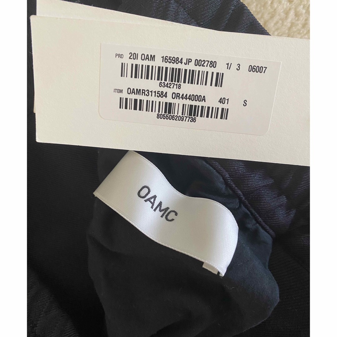 OAMC(オーエーエムシー)の新春再々値下げ OAMC セットアップスーツ 新品未使用 濃紺 メンズのスーツ(セットアップ)の商品写真