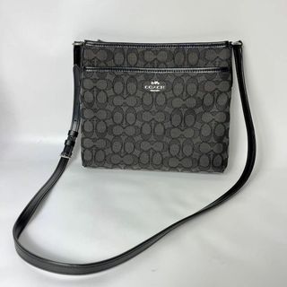 コーチ(COACH)の【美品】コーチ　ショルダーバッグ　アウトライン　シグネチャー　ジャガード(ショルダーバッグ)