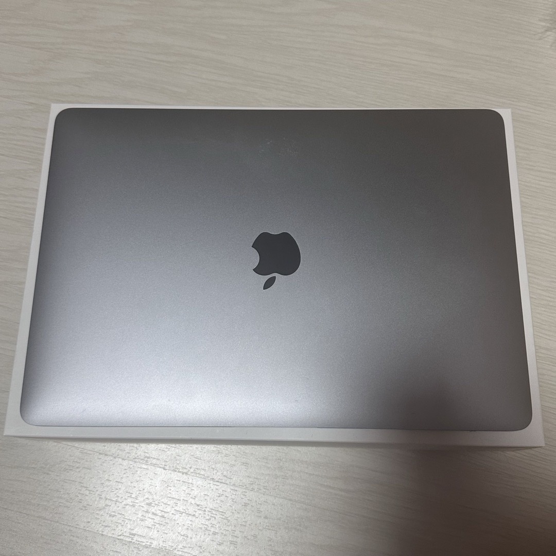 MacBook air 13inch 8GBスマホ/家電/カメラ