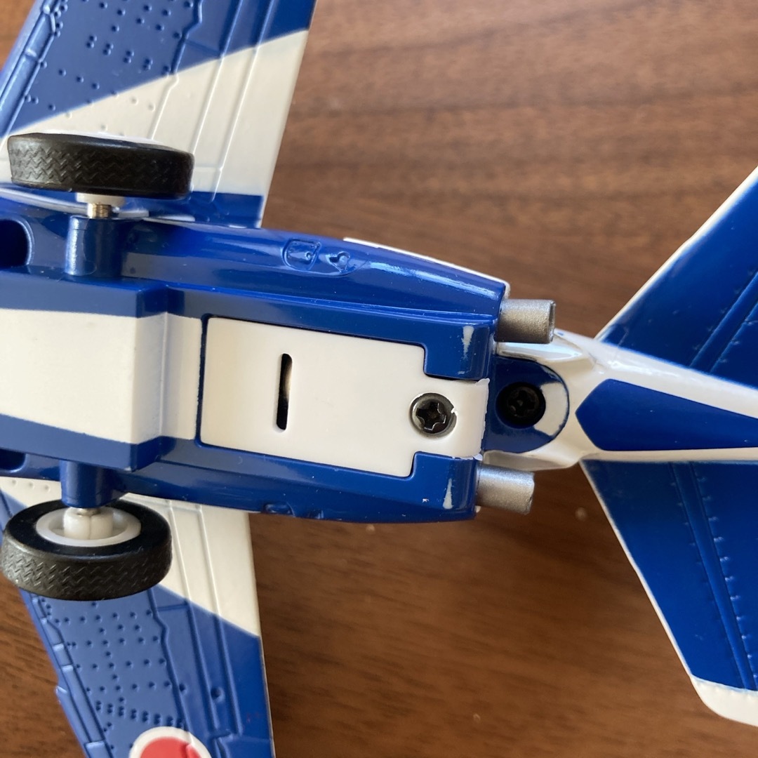 航空自衛隊　ブルーインパルス　金属模型プルバックおもちゃ　サウンド、ライト付き エンタメ/ホビーのおもちゃ/ぬいぐるみ(ミニカー)の商品写真