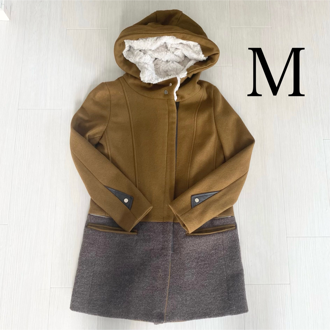 【新品同様】フード付き/バイカラーコート/M レディースのジャケット/アウター(ロングコート)の商品写真