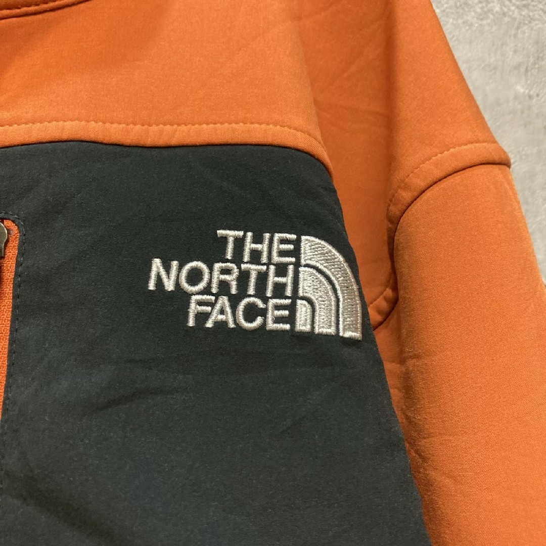 THE NORTH FACE(ザノースフェイス)のザノースフェイス　ブルゾン　ブルゾンジャケット　オレンジ　メンズS　APEX メンズのジャケット/アウター(ブルゾン)の商品写真