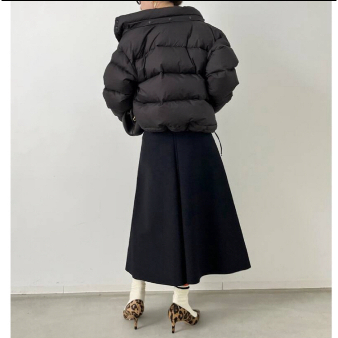 L'Appartement DEUXIEME CLASSE(アパルトモンドゥーズィエムクラス)の【STAMMBAUM】 OLMETEX SHORT DOWN JACKET レディースのジャケット/アウター(ダウンジャケット)の商品写真