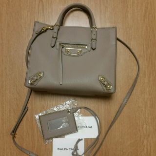 バレンシアガバッグ(BALENCIAGA BAG)のBALENCIAGAペ－パー(ショルダーバッグ)