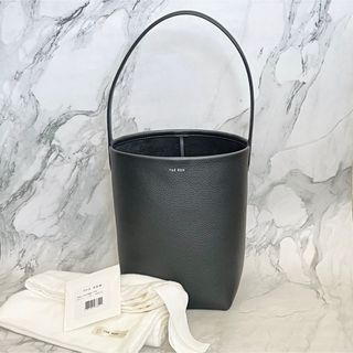 ザロウ(THE ROW)のTHE ROW N/S Park Tote 新品　　　　　　ザロウ パークトート(トートバッグ)