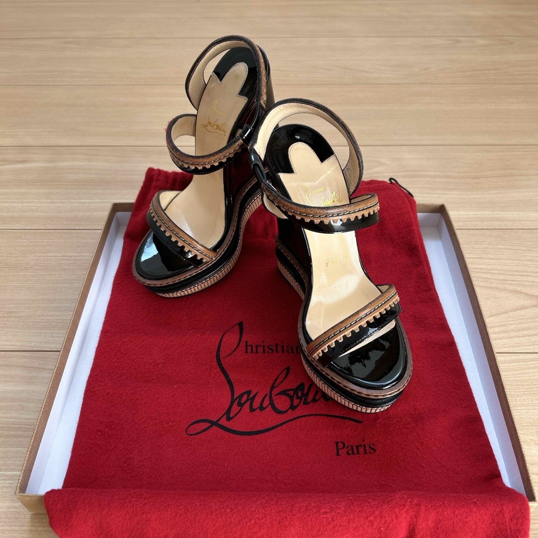 Christian Louboutin(クリスチャンルブタン)のルブタン　ウェッジサンダル レディースの靴/シューズ(サンダル)の商品写真