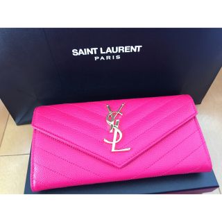 イヴサンローランボーテ(Yves Saint Laurent Beaute)の正規品イヴサンローラン長財布(財布)