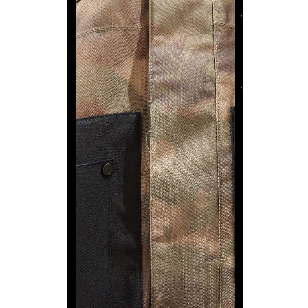 volcom - 【美品】VOLCOM スノーボードウェア 迷彩 上下セットの volcom - 【美品】VOLCOM スノーボードウェア 迷彩 上下セットの