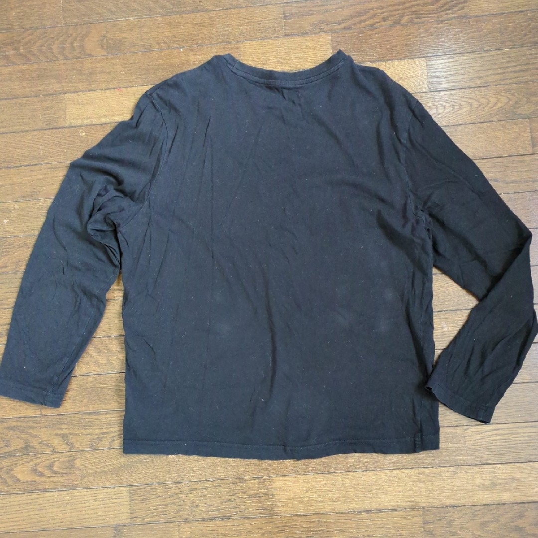 H&M(エイチアンドエム)のH＆M　黒の長袖Tシャツ メンズのトップス(Tシャツ/カットソー(七分/長袖))の商品写真