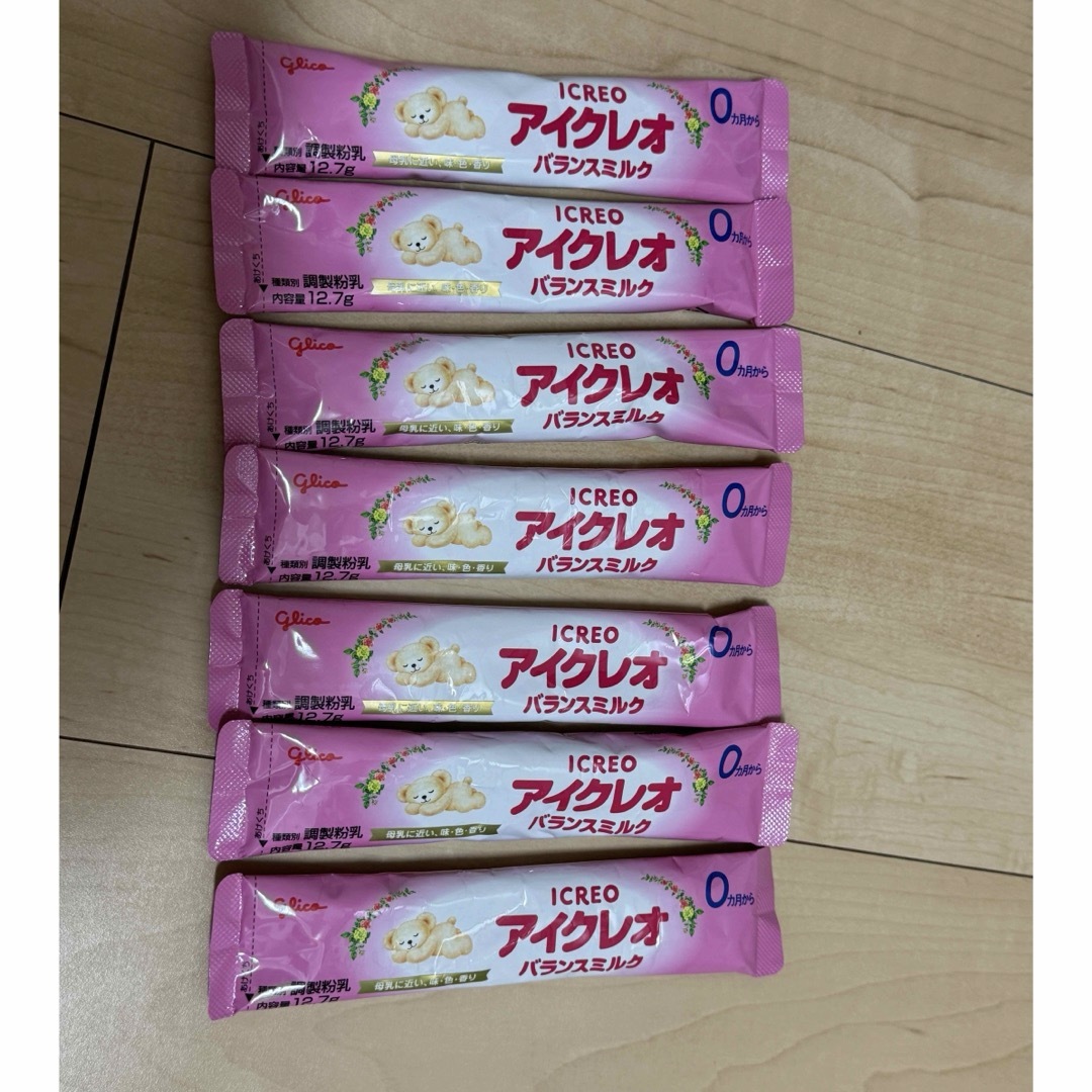 グリコ(グリコ)のアイクレオ　バランスミルク　スティック キッズ/ベビー/マタニティの授乳/お食事用品(その他)の商品写真