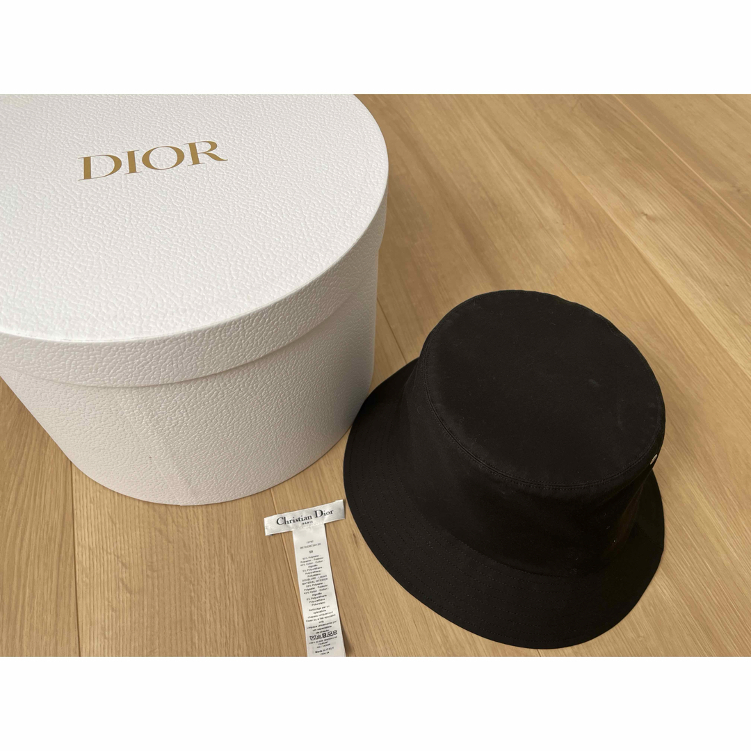 Christian Dior(クリスチャンディオール)の専用ページ Dior バケハ バケットハット ディオール リバーシブル 帽子  レディースの帽子(ハット)の商品写真