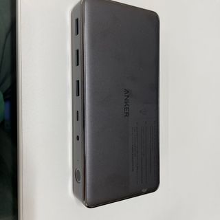 Anker 564 USB-C ドッキングステーション (PC周辺機器)