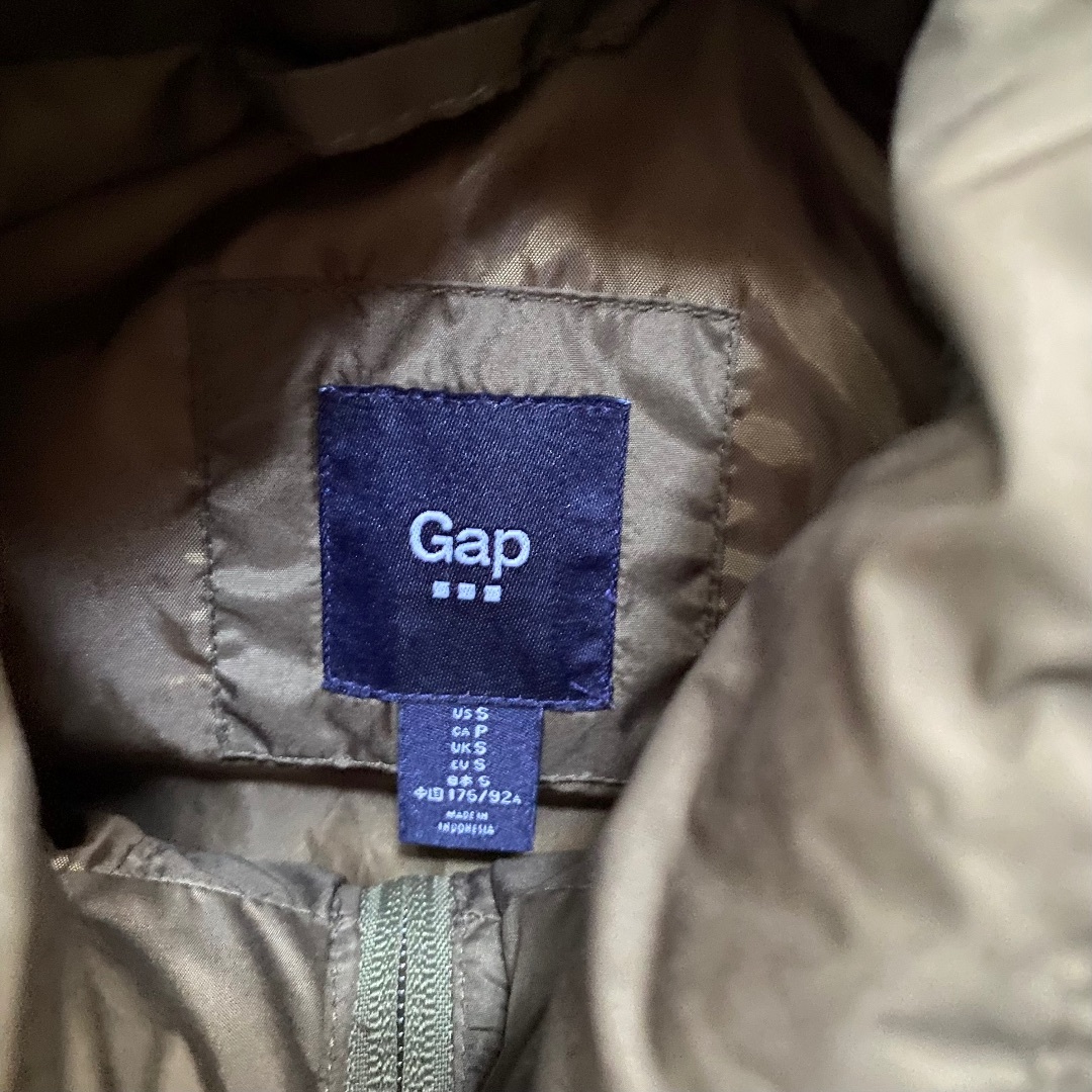 GAP(ギャップ)の00s oldgap オールドギャップ ダウンベスト S  カーキ メンズのジャケット/アウター(ダウンベスト)の商品写真