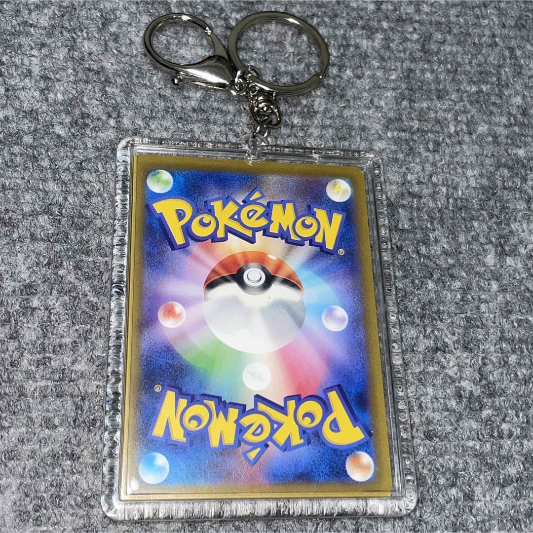 ポケモン - ポケモンカード ミュウ キーホルダー チャームの通販 ポケモン - ポケモンカード ミュウ キーホルダー チャームの通販