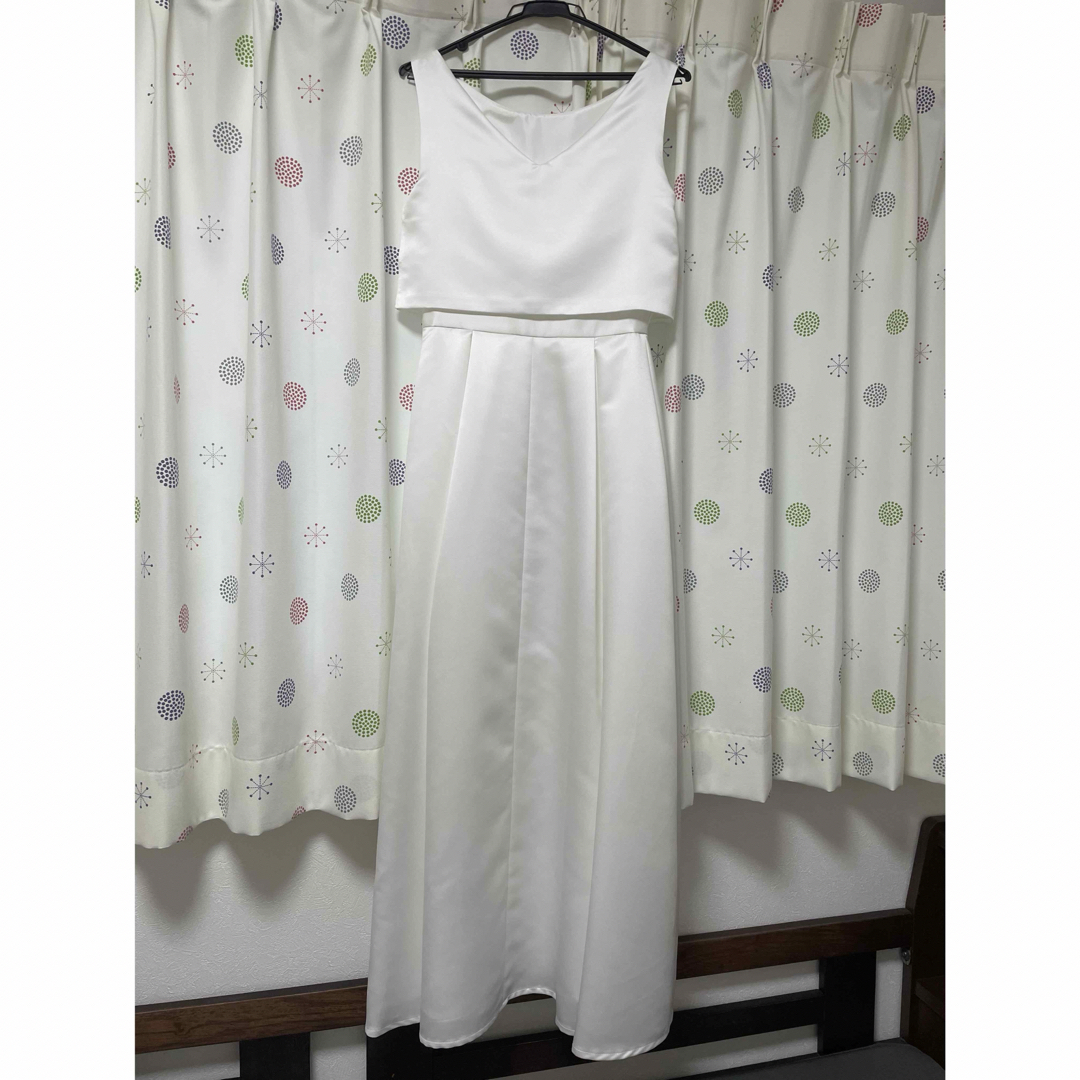 AIMER(エメ)のAimer ホワイトドレス　9号相当 レディースのフォーマル/ドレス(ウェディングドレス)の商品写真