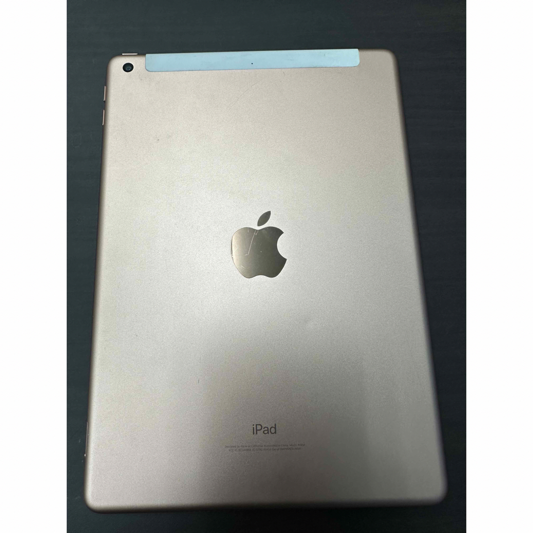 iPad(アイパッド)のiPad6 cellular＋WiFi 128GB 中古 ローズゴールド スマホ/家電/カメラのPC/タブレット(タブレット)の商品写真