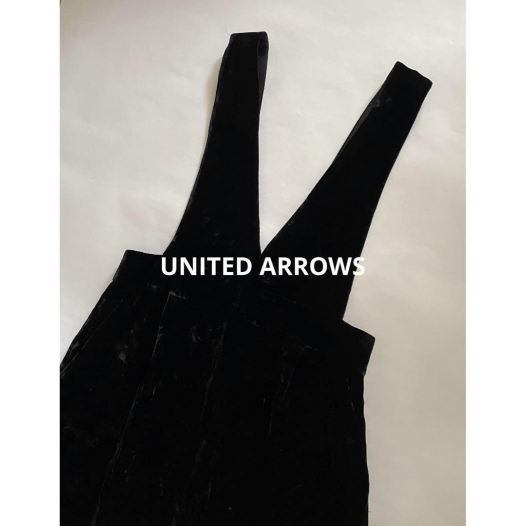 UNITED ARROWS(ユナイテッドアローズ)の【ユナイテッドアローズ】サロペット　シルク入ジャンパースカート　ベロア　38 レディースのワンピース(ロングワンピース/マキシワンピース)の商品写真