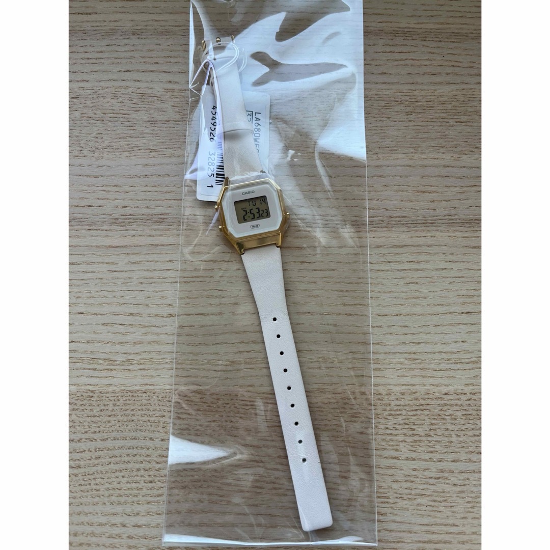 CASIO(カシオ)のデジタル腕時計　CASIO メンズの時計(腕時計(デジタル))の商品写真