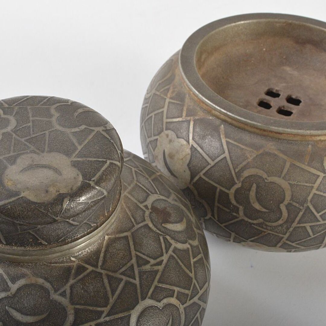 本錫 継山造 花文 茶壷 茶こぼし 茶托五客 合計約1027g D R6699 本錫 継山造 花文 茶壷 茶こぼし 茶托五客 合計約1027g D R6699