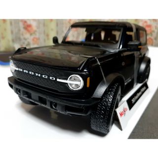 Ford  Bronco  Wildtrak  1/18  マイスト 新品未使用(ミニカー)