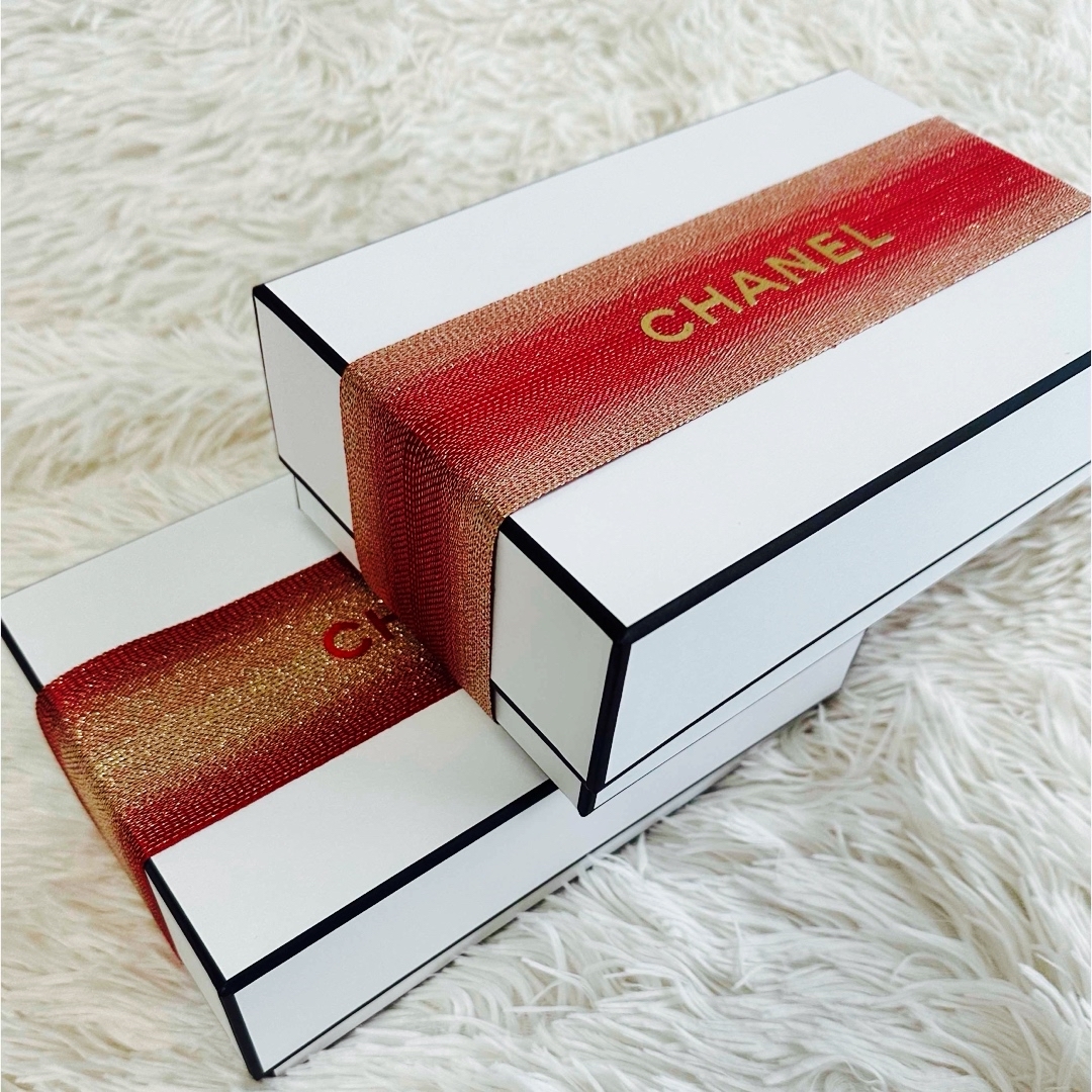 CHANEL - シャネル ギフトボックス 2箱 ホリデー限定の通販 by CHANEL - シャネル ギフトボックス 2箱 ホリデー限定の通販 by