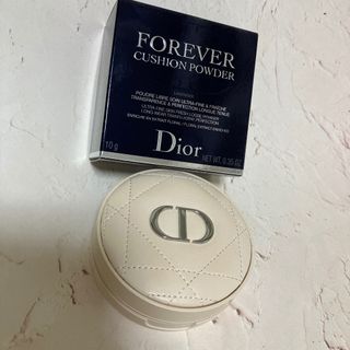 クリスチャンディオール(Christian Dior)のディオールスキン　フォーエヴァー　クッションパウダー　ラベンダー(フェイスパウダー)