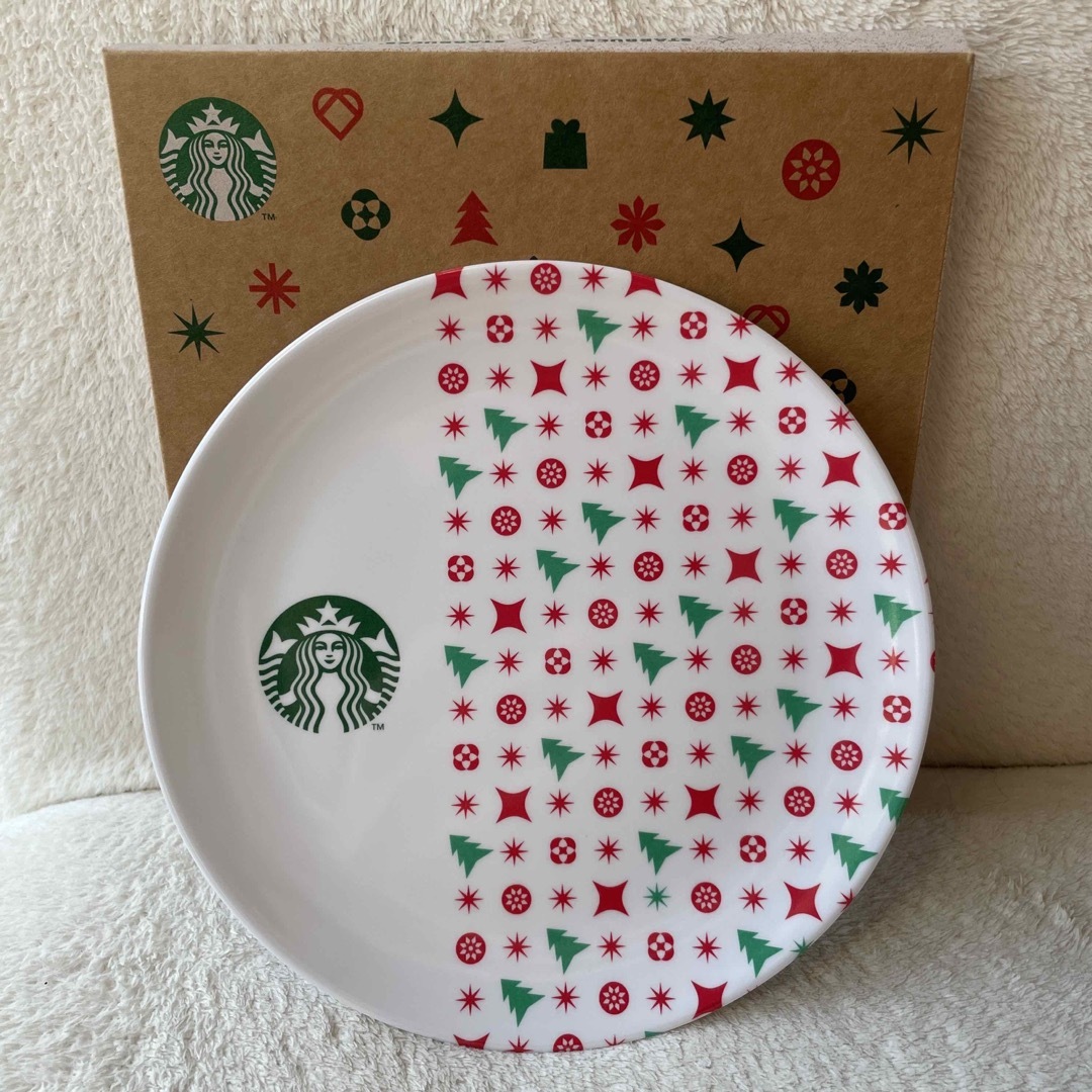 Starbucks Coffee(スターバックスコーヒー)の☕️𓈒 𓂂𓏸STARBUCKS COFFEE🎄.*クリスマスメラミンプレート インテリア/住まい/日用品のキッチン/食器(食器)の商品写真