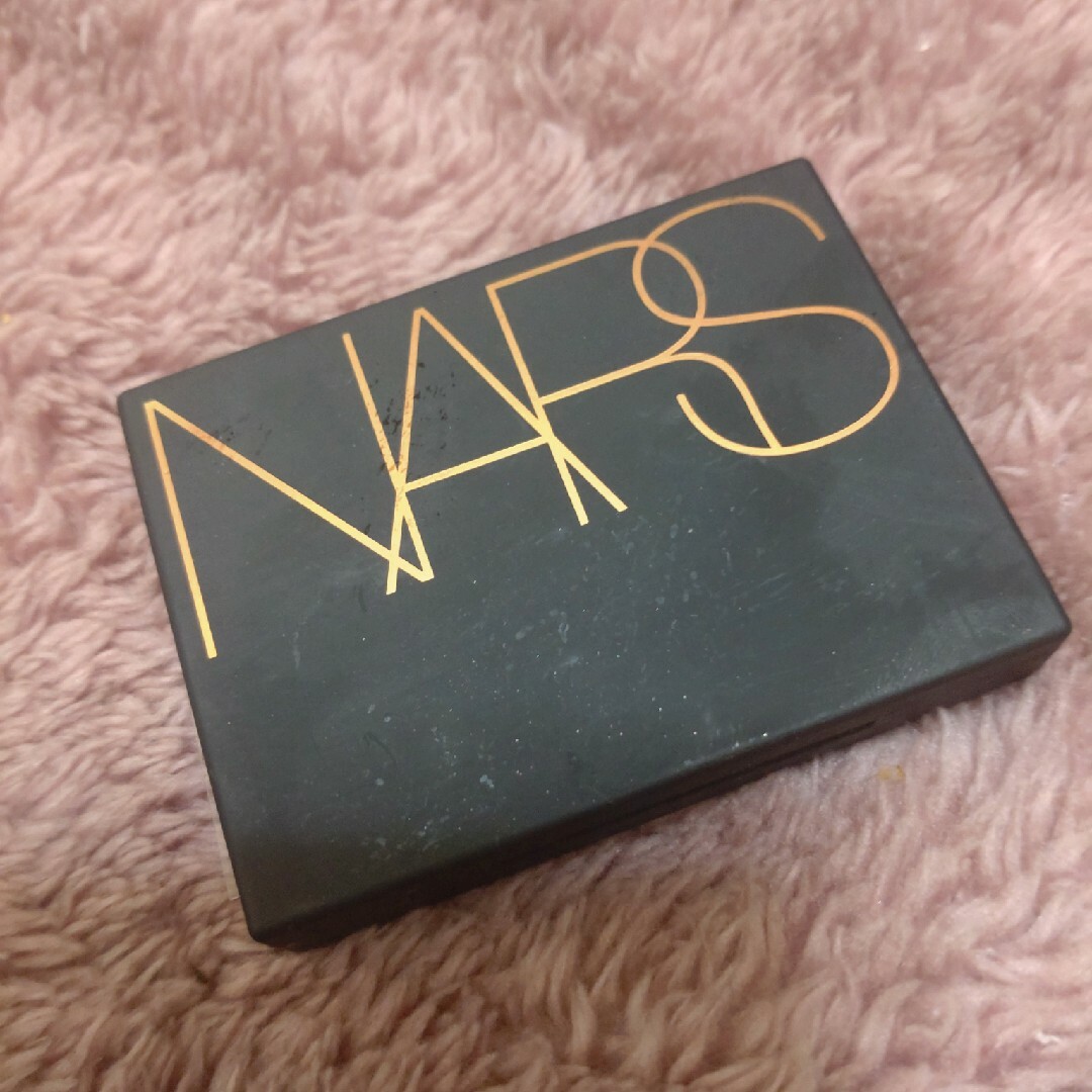 NARS シェーディング コスメ/美容のベースメイク/化粧品(フェイスパウダー)の商品写真