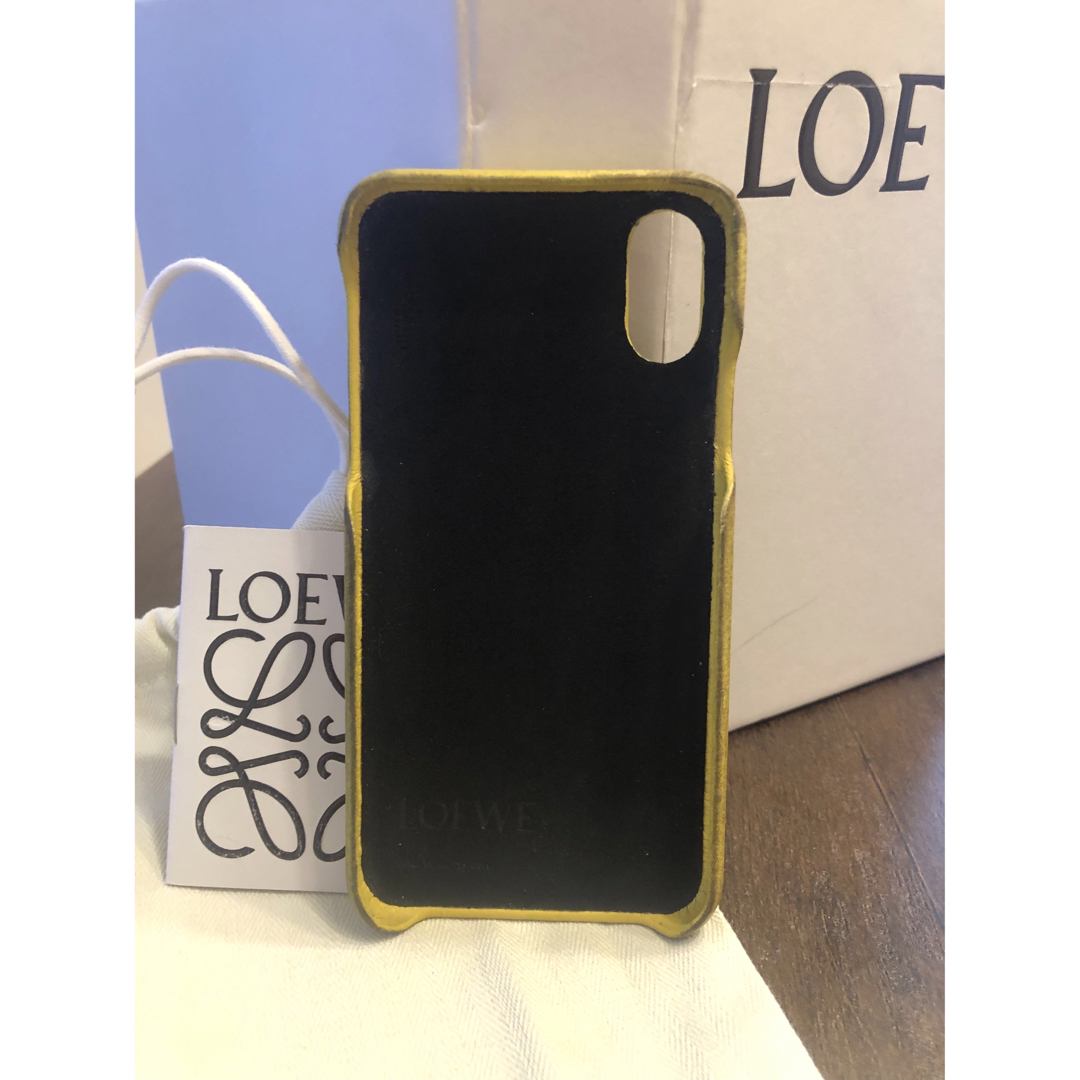 LOEWE(ロエベ)の期間限定❣️ LOEWE iPhone ケース イエロー ボックス付き 正規品 スマホ/家電/カメラのスマホアクセサリー(iPhoneケース)の商品写真