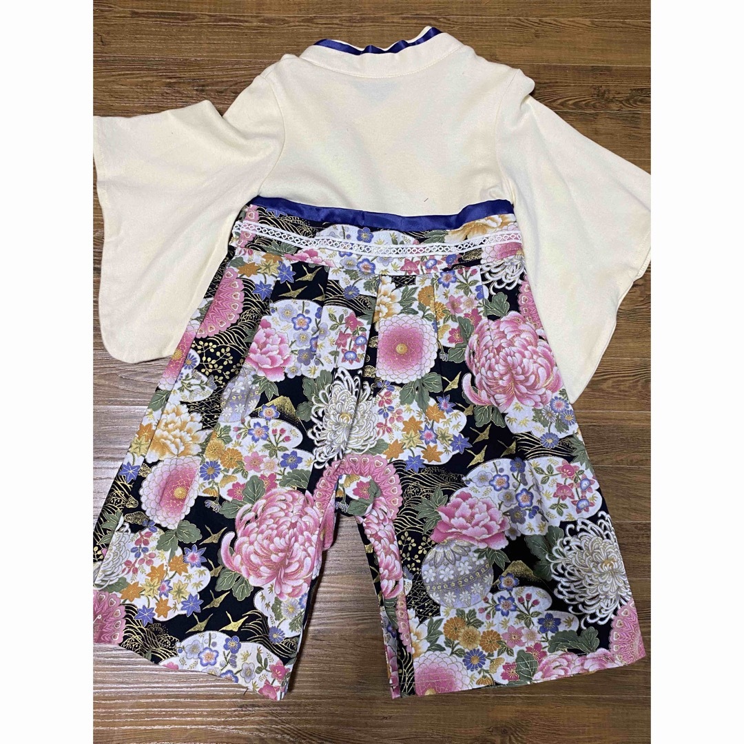 豪華な袴ロンパース(90cm) キッズ/ベビー/マタニティのキッズ服男の子用(90cm~)(和服/着物)の商品写真