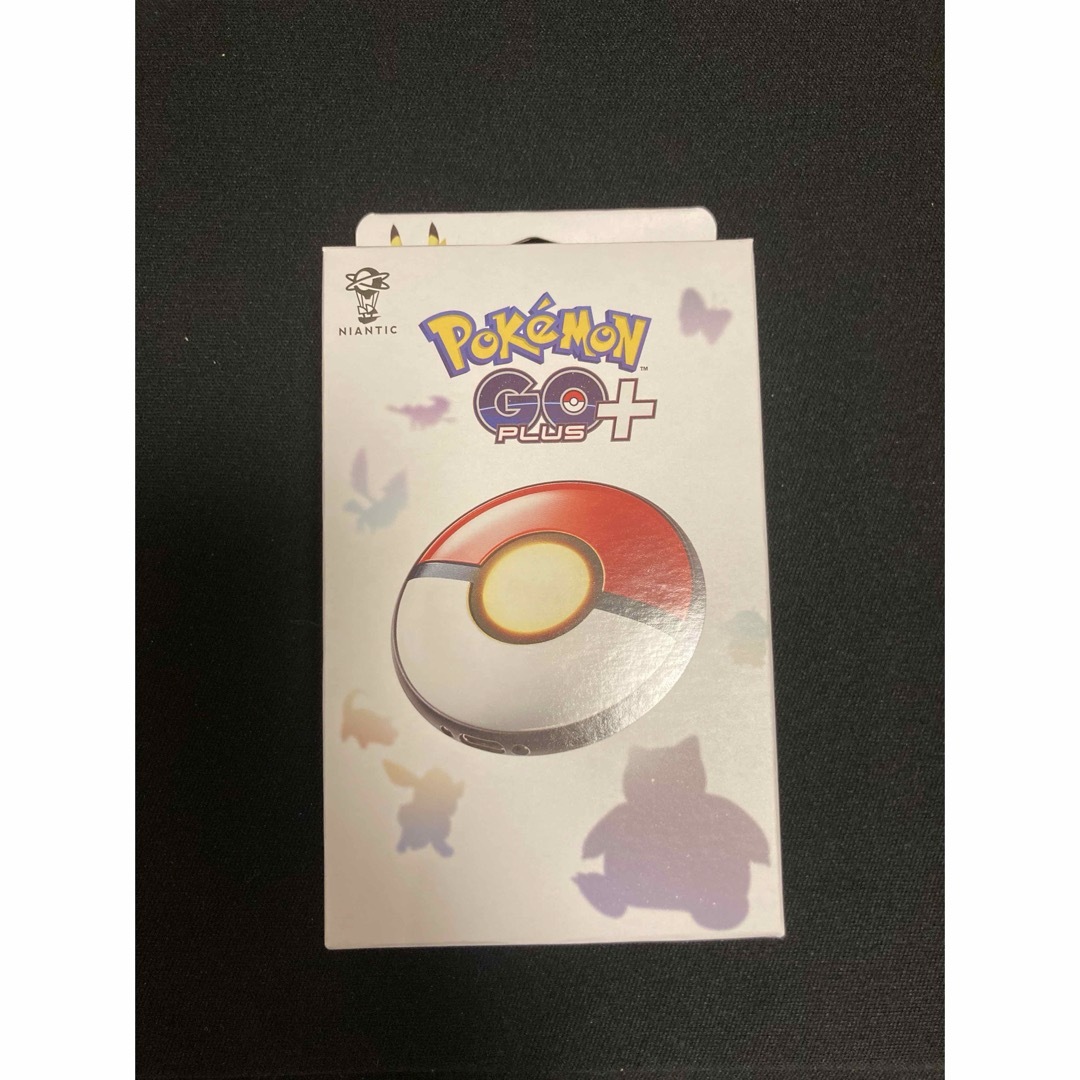 ポケモン(ポケモン)の新品　Pokemon GO Plus + ポケモン　ゴー　プラスプラス エンタメ/ホビーのゲームソフト/ゲーム機本体(その他)の商品写真